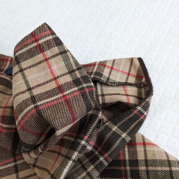Limited vintage wool blend brown red tan plaid mini skirt, size 8/M - Picture 4 of 6